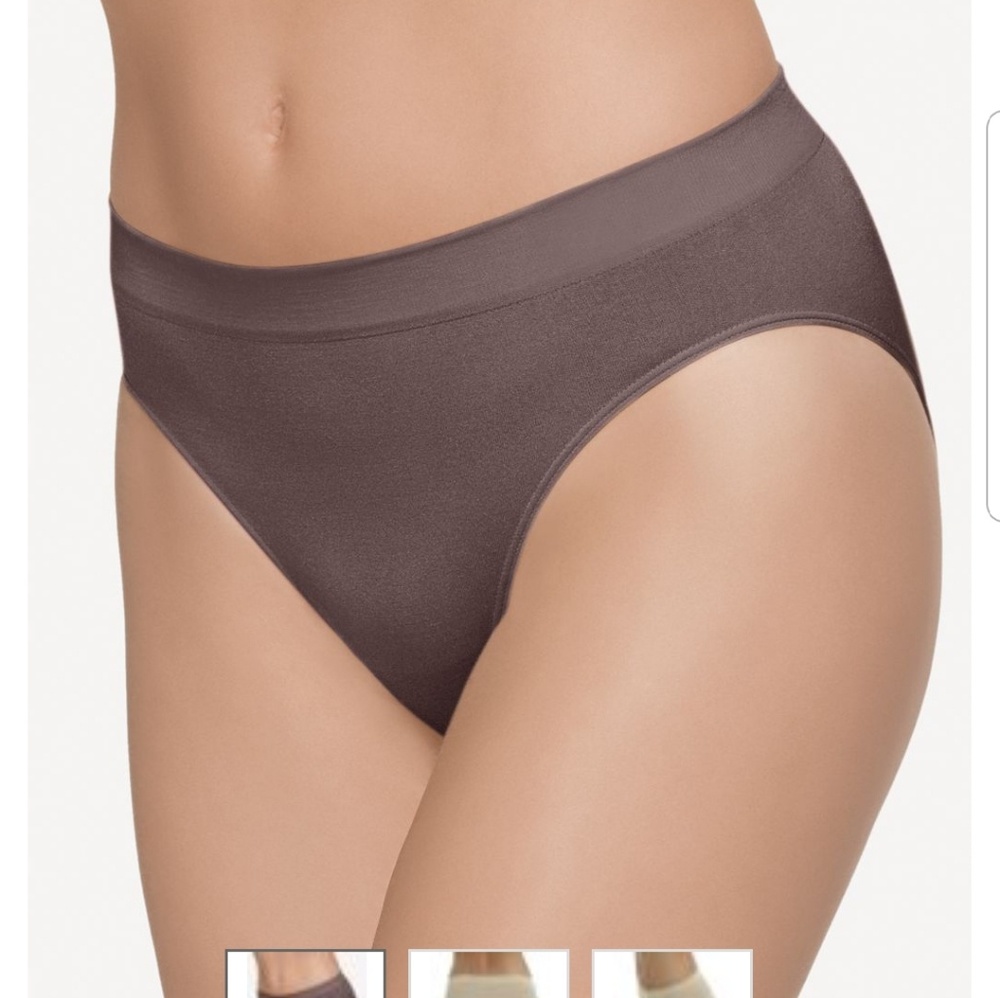 Wacoal B-Smooth Hi-Cut Brief